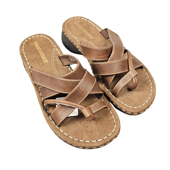 Rugged Outback Shoes - Rugged Outback Brown Leather Criss Cross Toe Thong Platform Sandals Womens 8 NWT